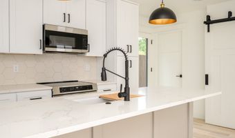 4103 SE Olsen St 2, Milwaukie, OR 97222
