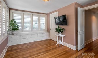 55 Edgemont Rd, Asheville, NC 28801