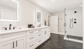 180 Pruitt Dr, Alpharetta, GA 30004