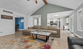 1324 Willow Oak Ct, Avon, IN 46123
