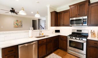 415 S CHINKAPIN Dr, Atoka, TN 38004