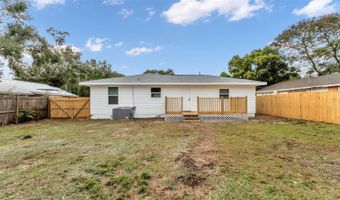 609 LIME St, Auburndale, FL 33823
