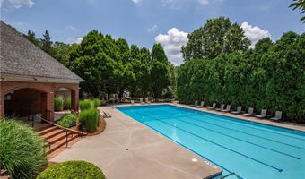 10425 Cranchester Way, Alpharetta, GA 30022