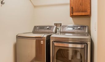 505 N Pasque Flower Trl, Brandon, SD 57005