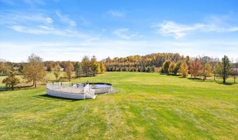 30 Ridgeview Way, Allentown, NJ 08501