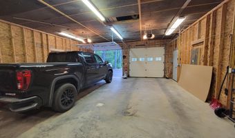 296 US HWY 1, Baring Plt, ME 04694