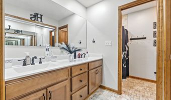 8448 Seattle Slew Ln, Indianapolis, IN 46217