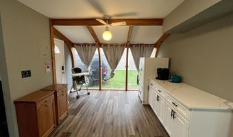 87 Village Dr, Barnegat, NJ 08005
