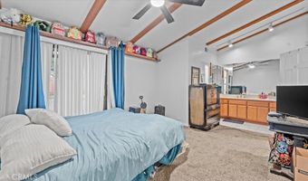 16043 Saint Timothy Rd, Apple Valley, CA 92307