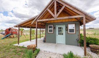 161 Snake River Dr, American Falls, ID 83211