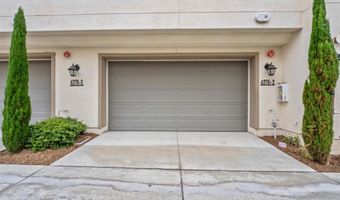 4376 Pacifica Dr 2, Oceanside, CA 92056