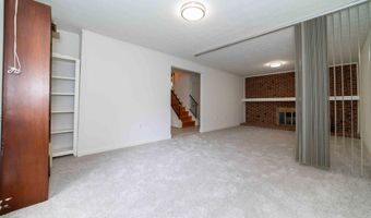 7814 WENDY RIDGE Ln, Annandale, VA 22003