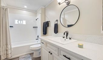 127 Brookside Ln, Oceanside, CA 92056