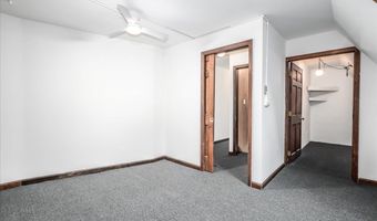 6 Caye Rd, Danbury, CT 06811