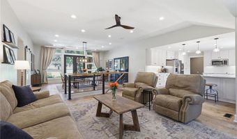 13901 Leavenworth Rd, Basehor, KS 66007