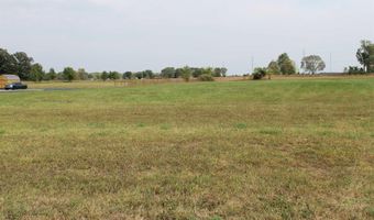 Smith Dr, Auburn, IN 46706