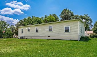 740 E Powers St, Albany, IN 47320