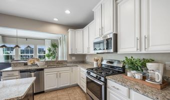 41833 WALDEN KNOLL Ct, Aldie, VA 20105
