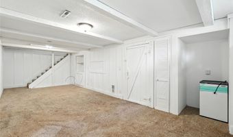 302 NW Sharmin Dr, Ankeny, IA 50023