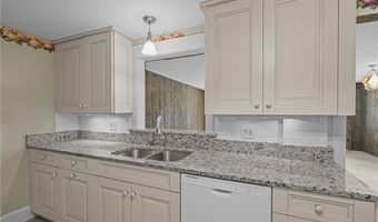 157 Schuyler Ave, East Providence, RI 02914