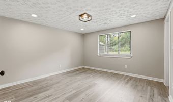 7210 Chimney Rock Ct, Indianapolis, IN 46217