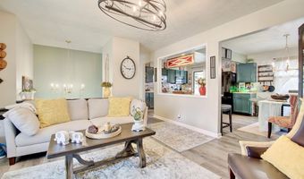 11 E Boesch Dr, Alexandria, KY 41001