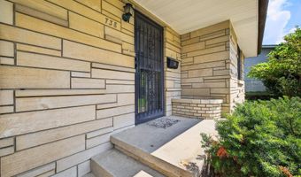 738 Sunset Dr, Bloomfield, IN 47424