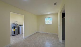 25304 NE Fuqua Cir, Altha, FL 32421