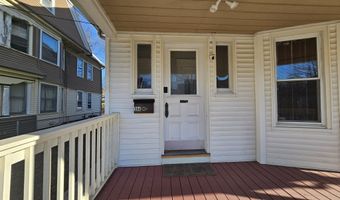 592 Laurel Ave 2Nd Floor, Bridgeport, CT 06605