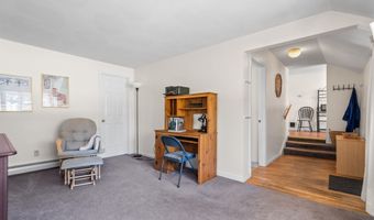 14 Plummer Rd, Bedford, NH 03110