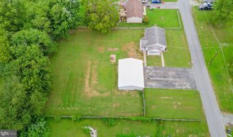 1255 PINE St, Houston, DE 19954