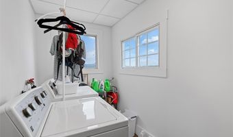 2307 Mission St, Airville, PA 15203