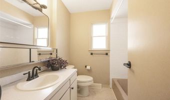 1586 Norledge Rd, Akron, OH 44305