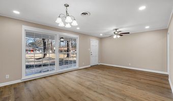 1211 Lee St, Benton, LA 71006
