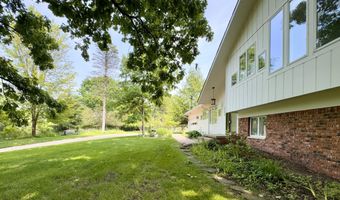 2277 W Huron River Dr, Ann Arbor, MI 48103