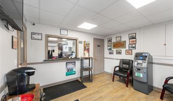 25 Grand Ave, Cumberland, RI 02864