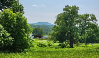 21 Nickerson Rd, Brandon, VT 05733