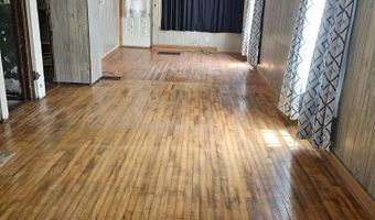 907 N Albion St, Albion, MI 49224