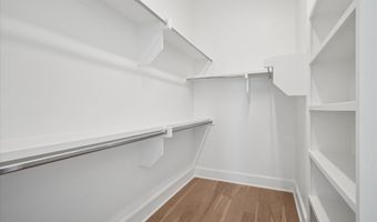 14956 Oak St, Addison, TX 75001