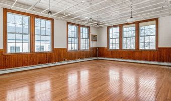 27 Ossipee Trl E, Standish, ME 04084
