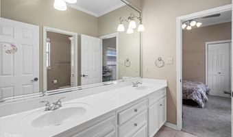 10037 Ferry Creek Dr, Shreveport, LA 71106