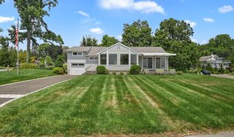 50 Beach View Dr, Stamford, CT 06902