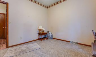 3425 Thomas Ave, Alton, IL 62002