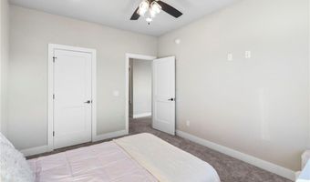 4301 S 87th Pl, Bentonville, AR 72713