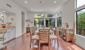 6066 Lake Lindero Dr, Agoura Hills, CA 91301