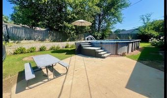 307 Hickory Ln, Batesville, MS 38606