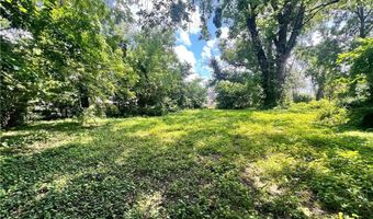 120 W 3rd St, Adrian, MO 64720