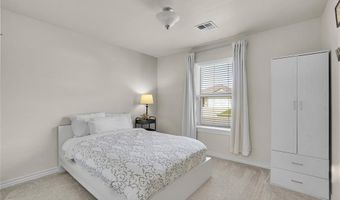 1004 Village Dr, Altus, OK 73521