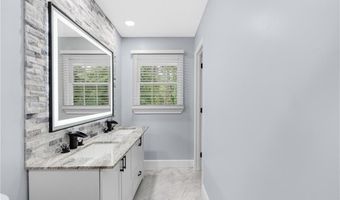 4373 Buckingham Cir, Decatur, GA 30035