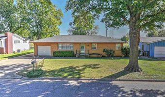2202 Edgemont Dr, Arkansas City, KS 67005